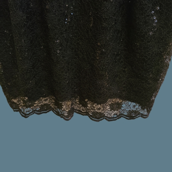 Alex Evenings Special Occassion Dress - Picture 3 of 5